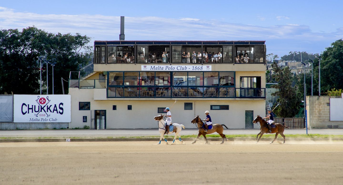 Polo enthusiasts blast delays at Marsa racetrack